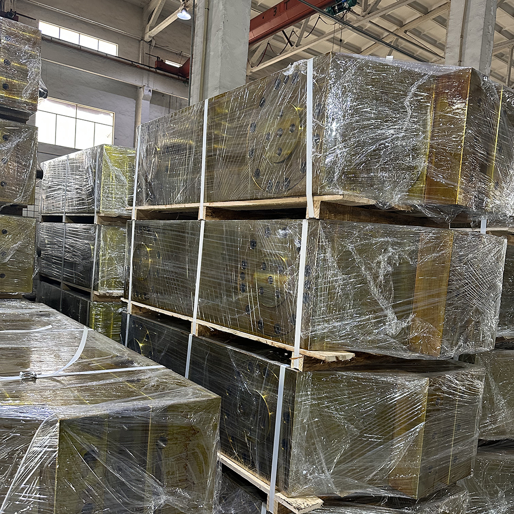 Фланцевой блок